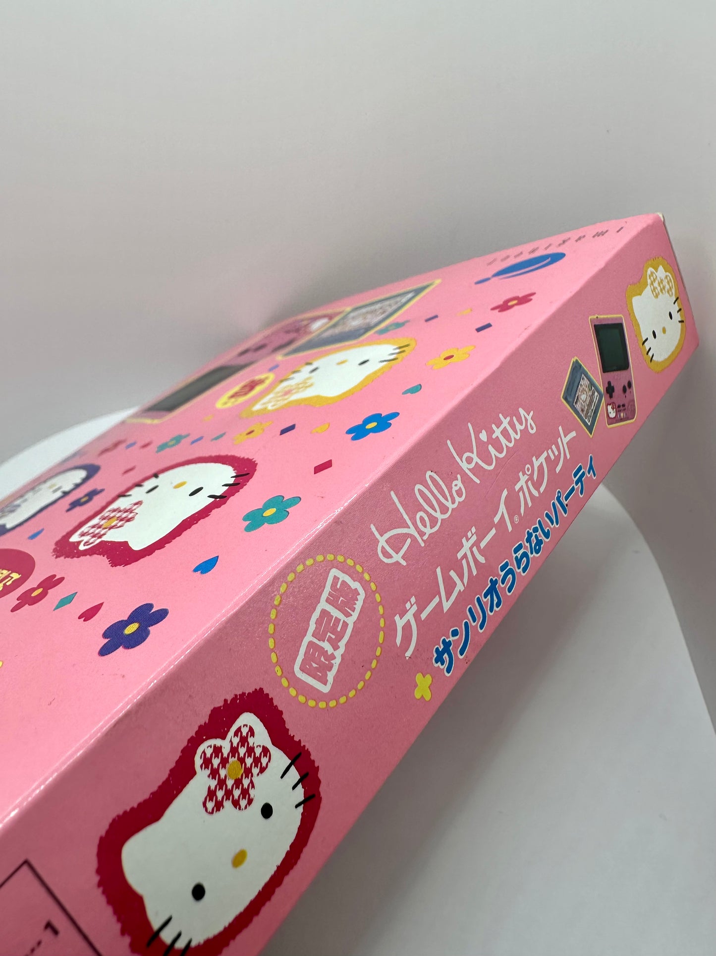 Original Hello Kitty Game Boy Pocket Complete in Box